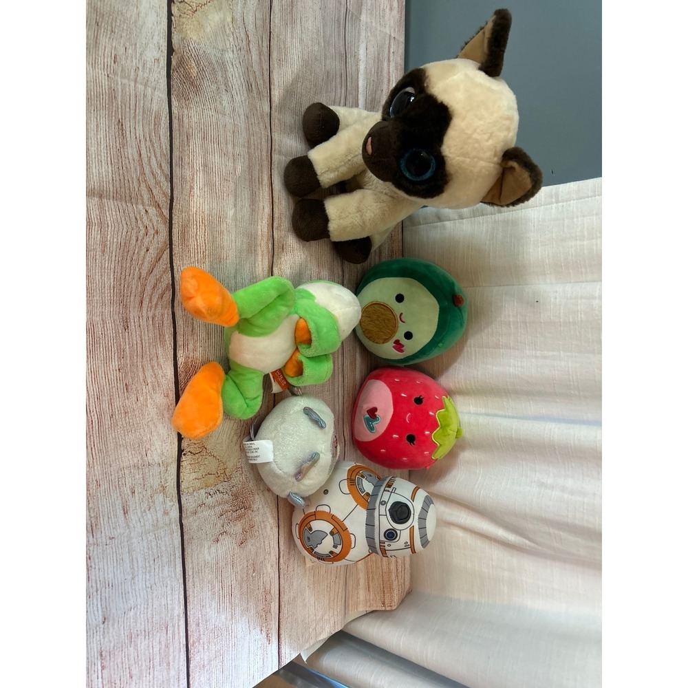 Squish mellows and other stuffed‎ animals